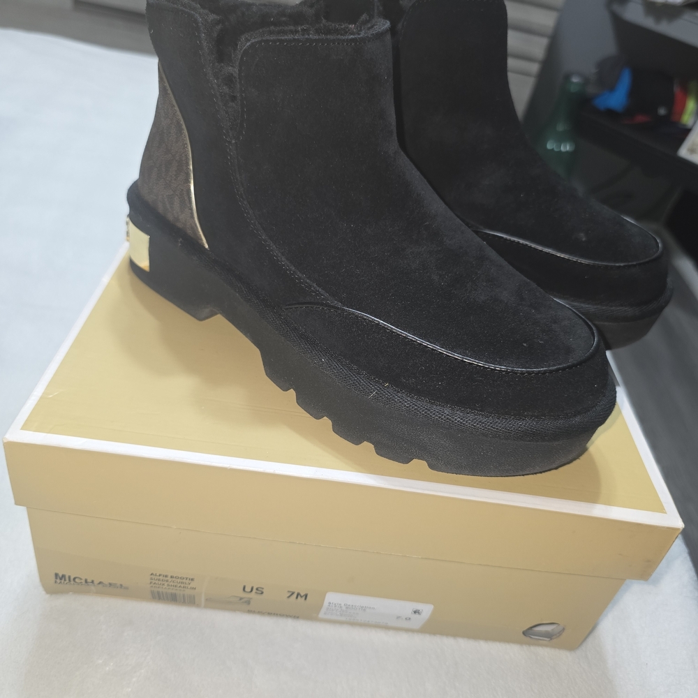 Michael Kors Black and Gold Winter Boots